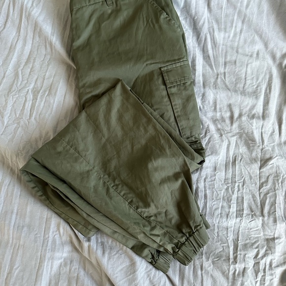 Women’s OVO nylon cargo joggers - Picture 5 of 5